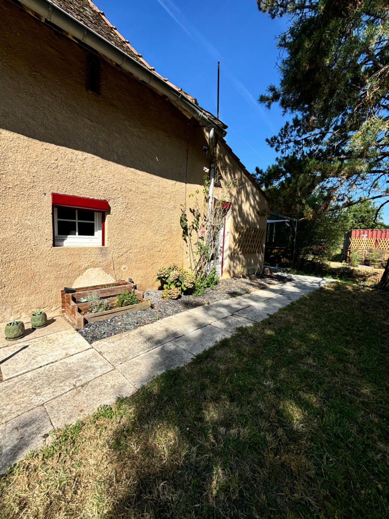 Le Gite Du Chateau Mouton Chatenoy-le-Royal Экстерьер фото
